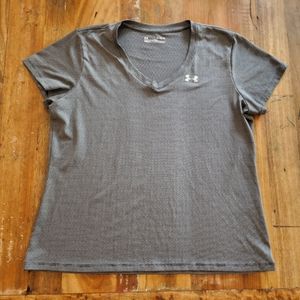 Under Armour Womens V-neck Short Sleeve Black & White Athletic Shirt B3